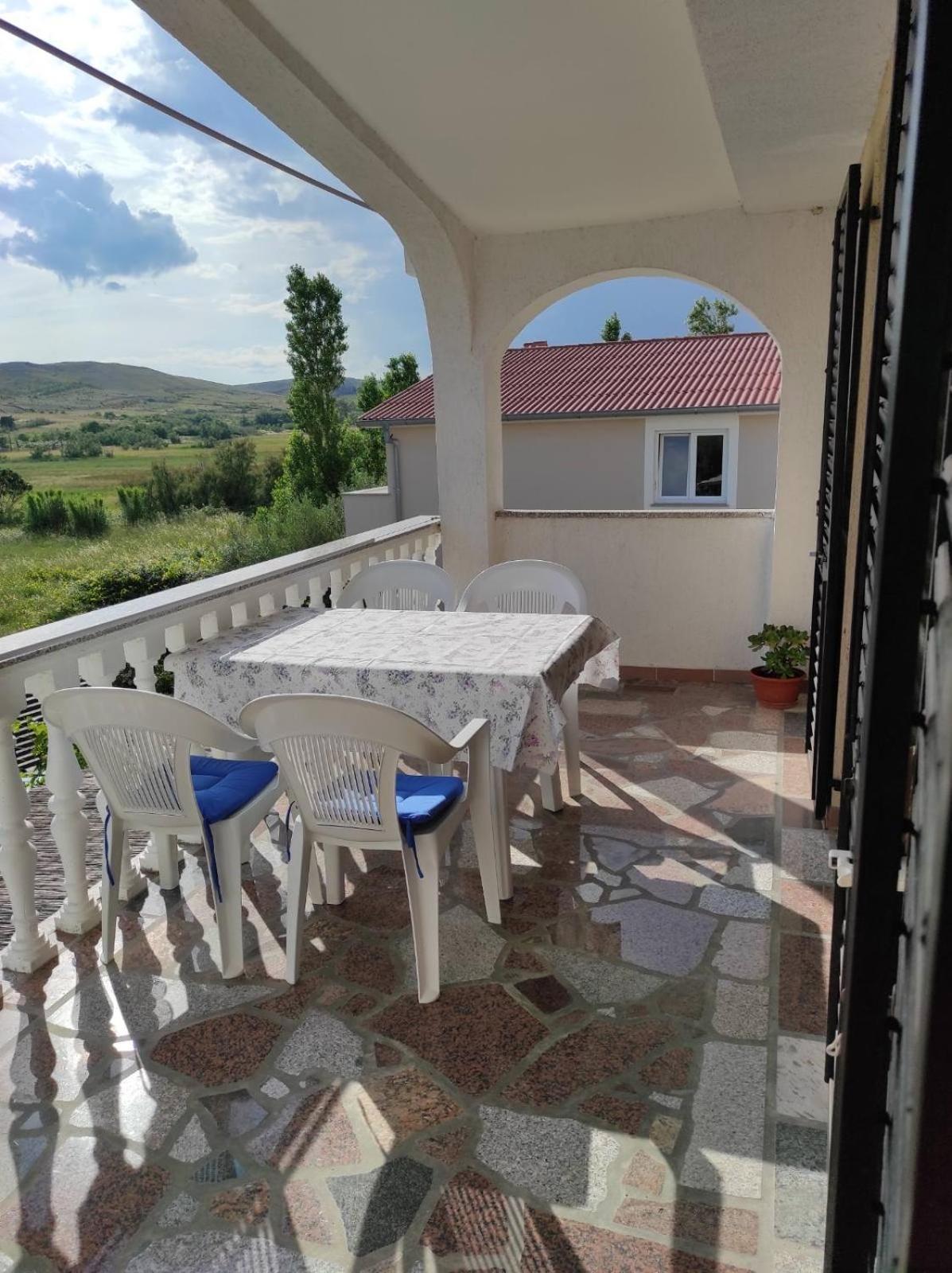Pag Vlašići المظهر الخارجي الصورة